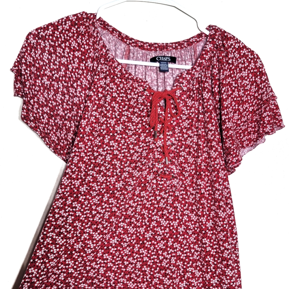 Red floral flutter sleeve blouse size S shortsleeve Chaps tie neckline